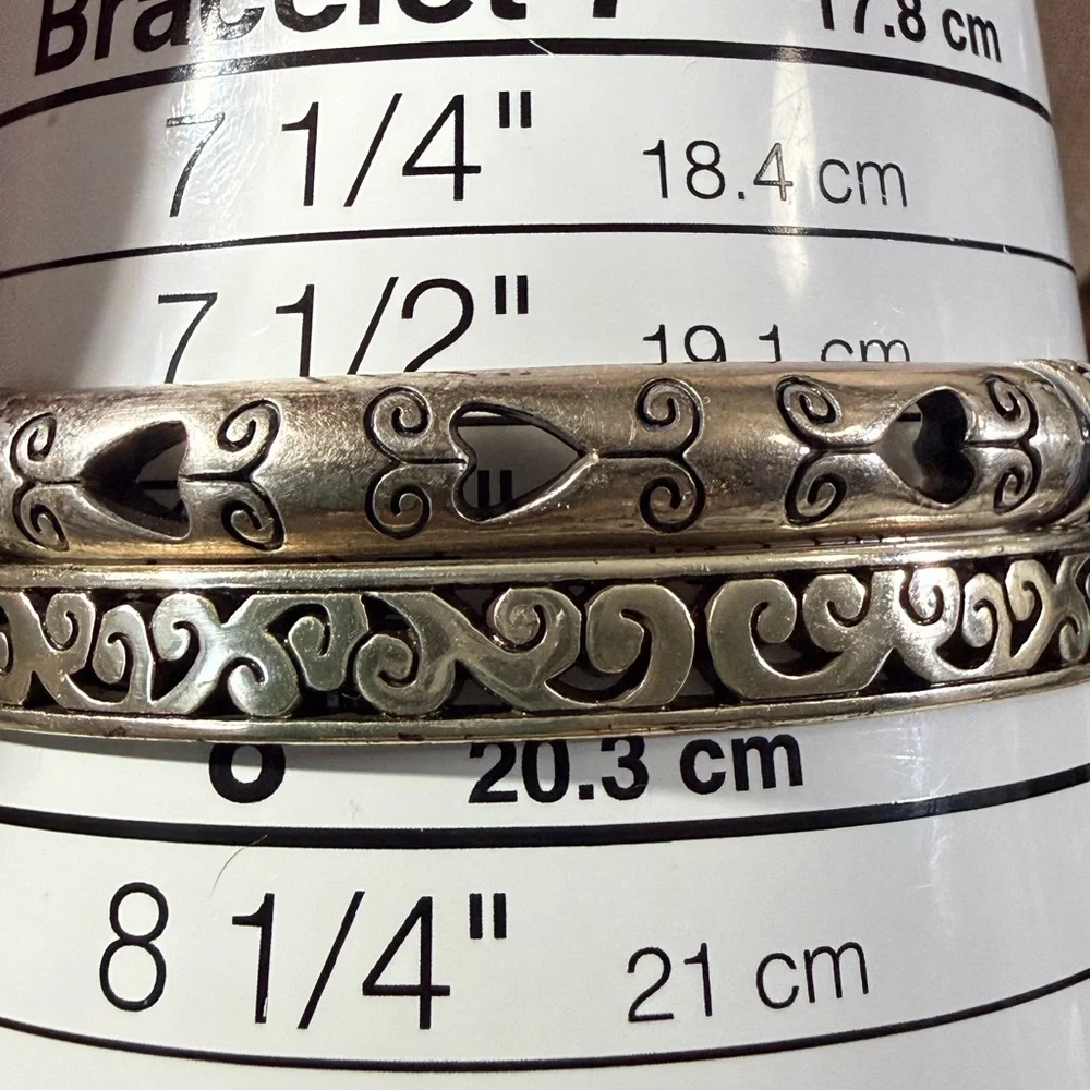 Elegant Brighton, Silverplated Bangle Set, “Shot Through The Heart” & Contempo - Picture 3 of 9